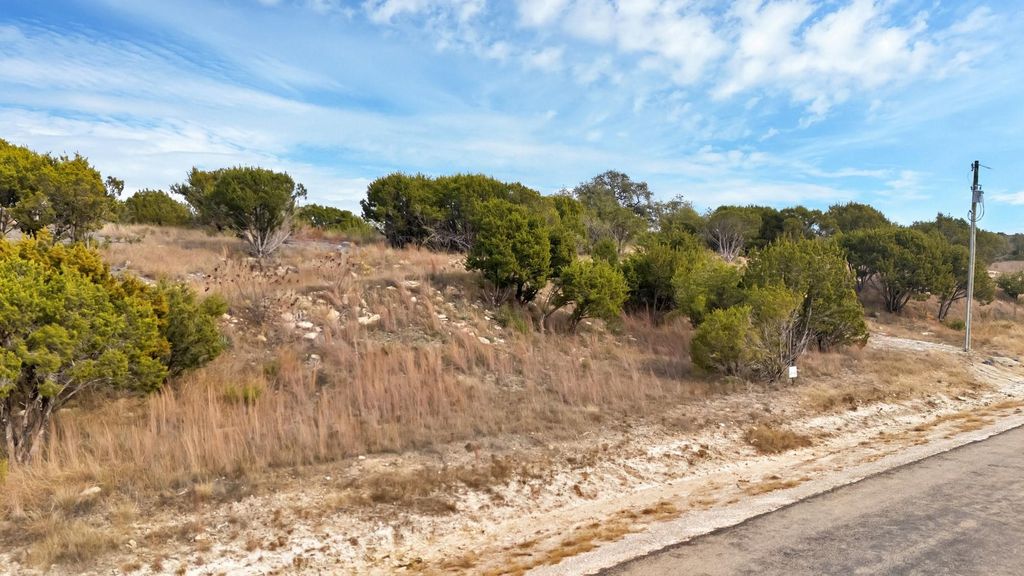 1064 County Road 407a, Nemo, TX 76070