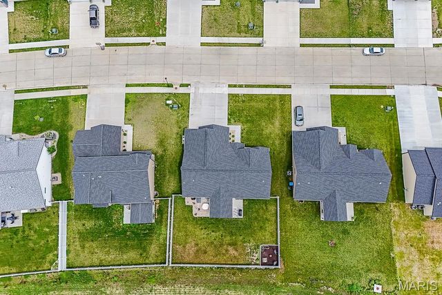 413 Rumsfeld Drive, Troy, IL 62294
