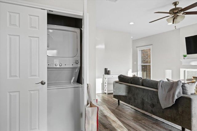 5 Tournament WAY 12, The Hills, TX 78738