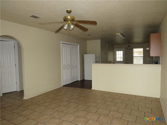 1602 Dugger Circle A, Killeen, TX 76543