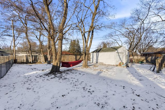 711 84th Avenue NE, Spring Lake Park, MN 55432