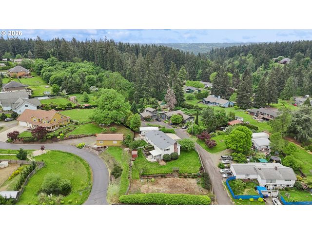 16070 S HOLCOMB Blvd, Oregon City, OR 97045