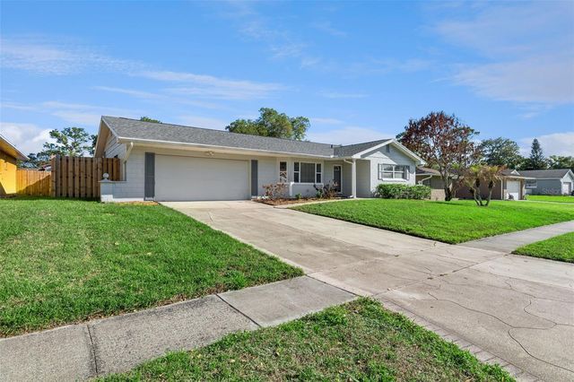 522 GREEN BRIAR, Altamonte Springs, FL 32714