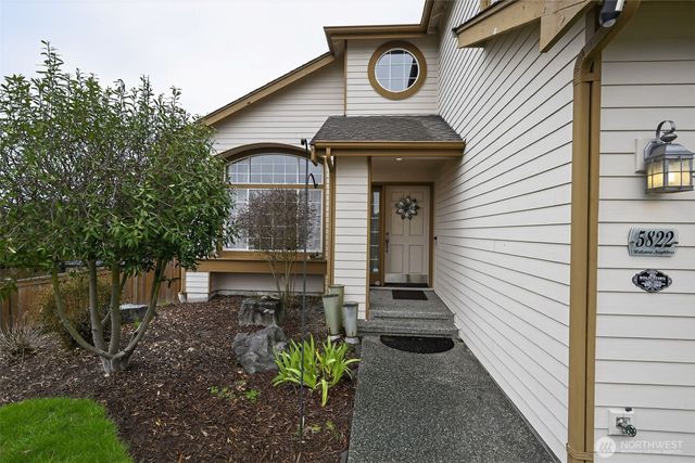 5822 74th Drive NE, Marysville, WA 98270