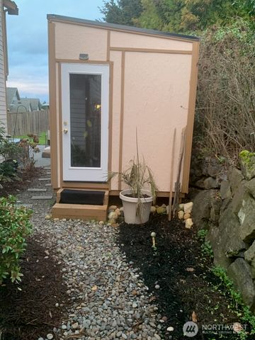 5822 74th Drive NE, Marysville, WA 98270