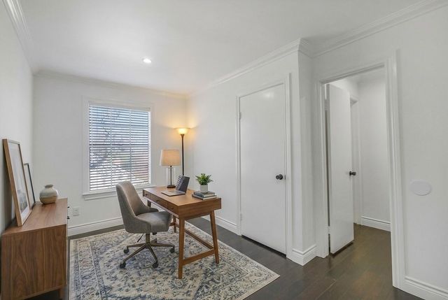 2333 Bering Drive 334, Houston, TX 77057