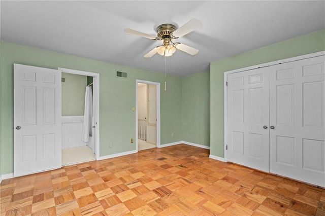 8373 Somerset Drive, Prairie Village, KS 66207