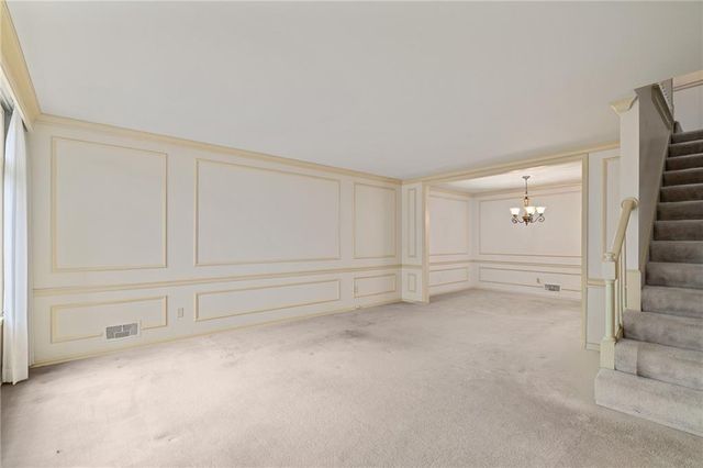 8373 Somerset Drive, Prairie Village, KS 66207