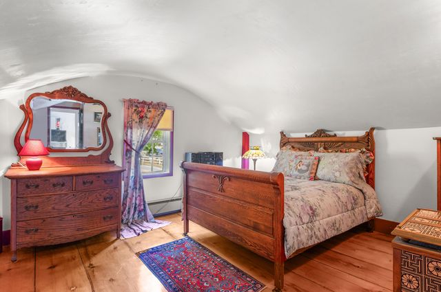 64 Riverside Drive, West Harwich, MA 02671