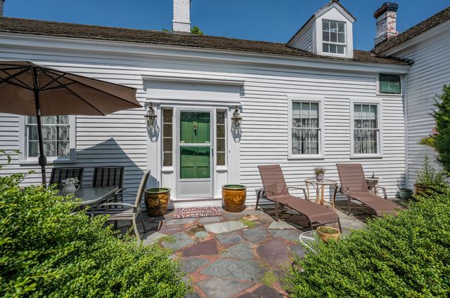 64 Riverside Drive, West Harwich, MA 02671