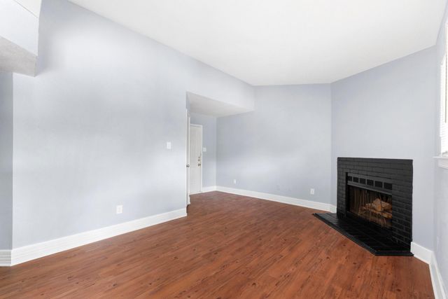 7200 W T C Jester Boulevard W 1004, Houston, TX 77088