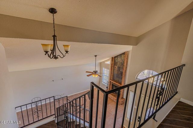 5717 SAPLINAS Road, El Paso, TX 79932