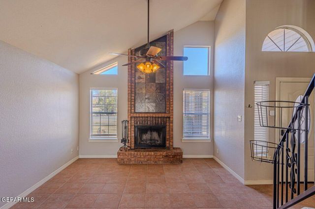 5717 SAPLINAS Road, El Paso, TX 79932