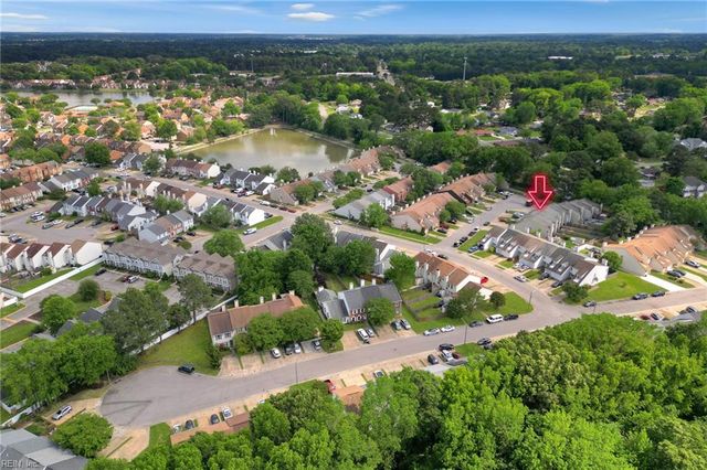 311 Woods Edge Ct, Virginia Beach, VA 23462