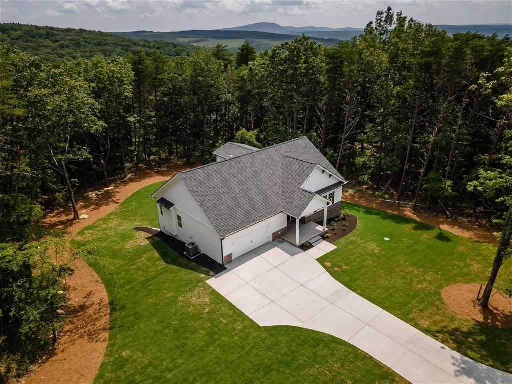 99 Mulberry Circle, Jasper, GA 30143