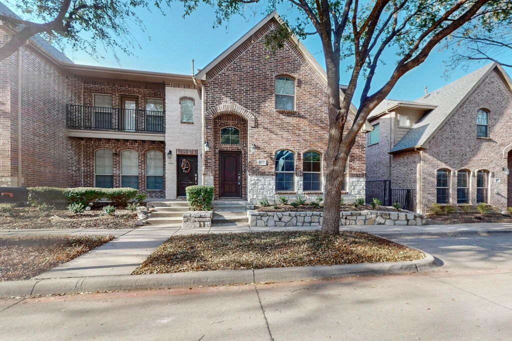 6818 Cortona Lane, Frisco, TX 75034