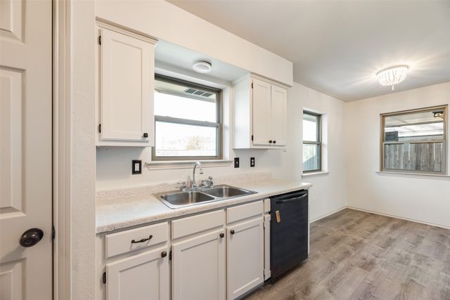 605 Cates Drive, Kaufman, TX 75142