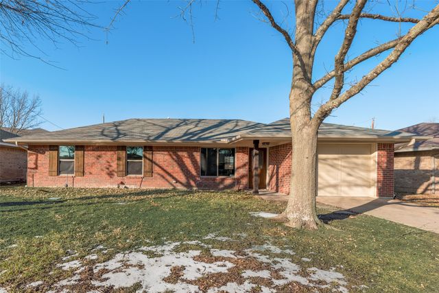 605 Cates Drive, Kaufman, TX 75142