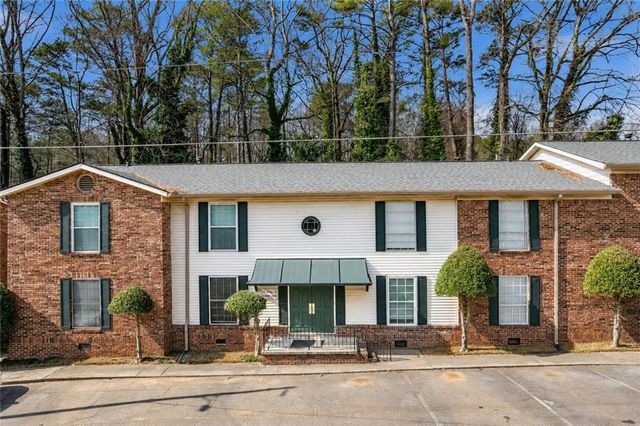 5641 Kingsport Drive 8, Atlanta, GA 30342