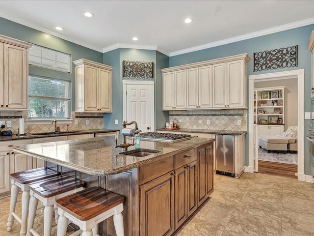 1808 Columbine Drive, Lufkin, TX 75904