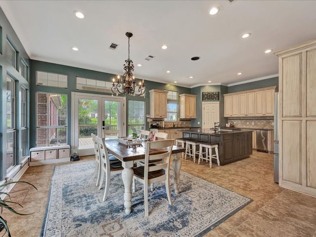 1808 Columbine Drive, Lufkin, TX 75904