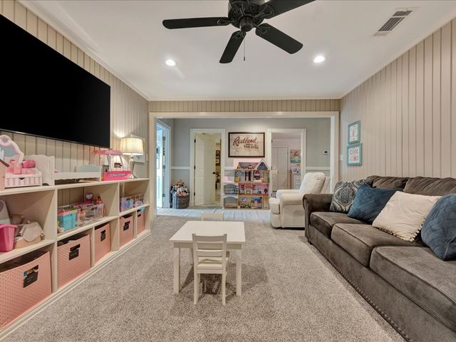 1808 Columbine Drive, Lufkin, TX 75904