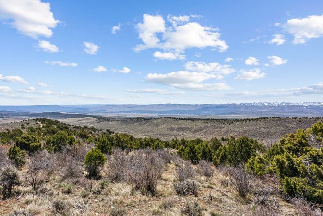 46997 W THUNDER RD, Fruitland, UT 84027