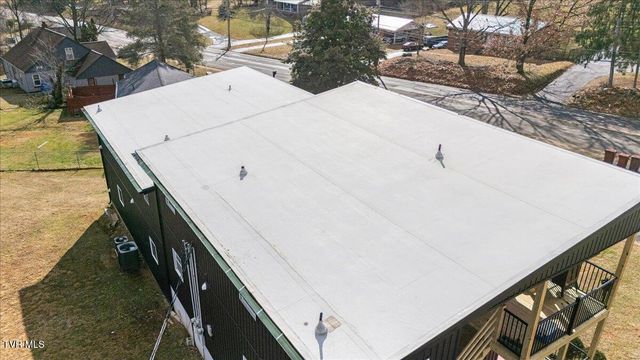 1412 Knob Creek Road, Johnson City, TN 37604