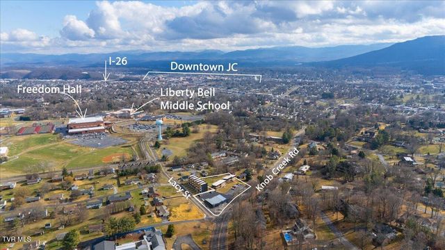 1412 Knob Creek Road, Johnson City, TN 37604