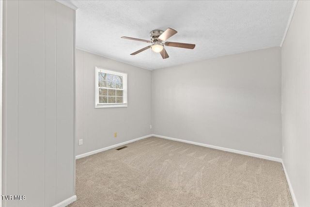 1412 Knob Creek Road, Johnson City, TN 37604