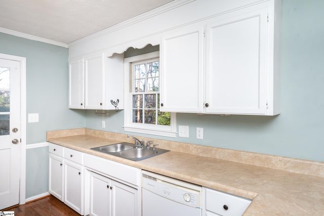 125 Newgate Drive, Simpsonville, SC 29681