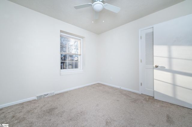 125 Newgate Drive, Simpsonville, SC 29681