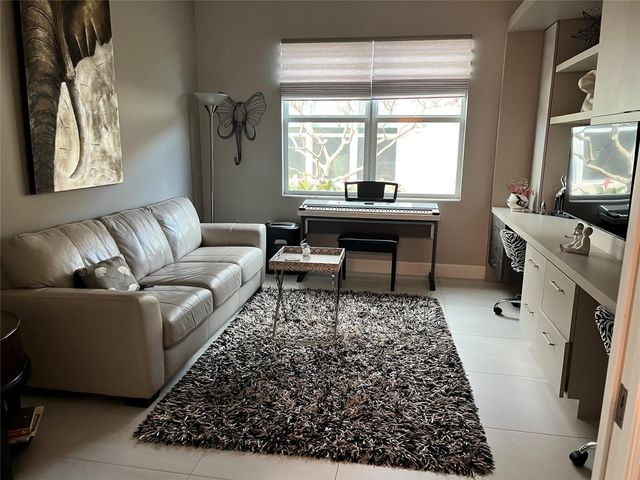 11932 SW Chestnut Grove Drive, Port St. Lucie, Port St Lucie, FL 34987