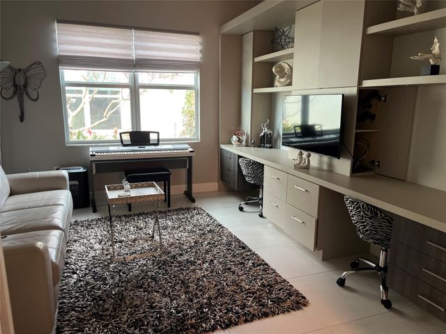 11932 SW Chestnut Grove Drive, Port St. Lucie, Port St Lucie, FL 34987