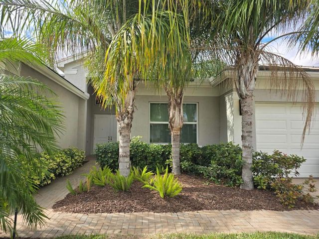 11932 SW Chestnut Grove Drive, Port St. Lucie, Port St Lucie, FL 34987