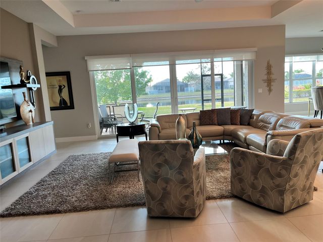 11932 SW Chestnut Grove Drive, Port St. Lucie, Port St Lucie, FL 34987