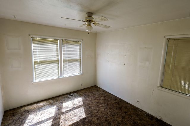 1434 NW Hawthorne Avenue, Grants Pass, OR 97526