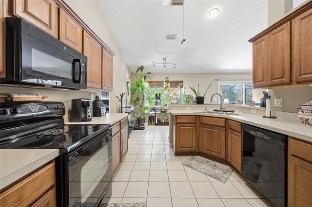 8963 N COMMODORE DRIVE, Citrus Springs, FL 34434