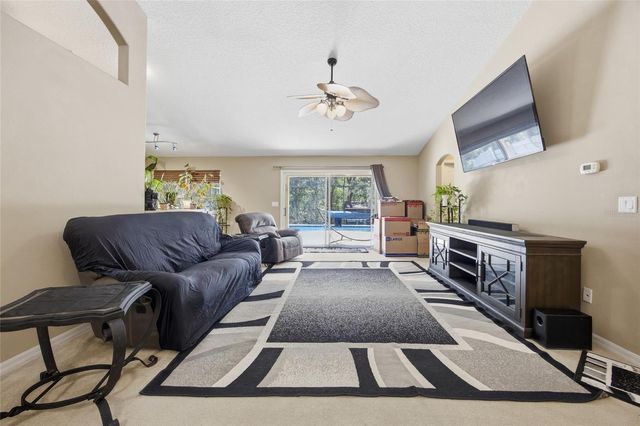 8963 N COMMODORE DRIVE, Citrus Springs, FL 34434