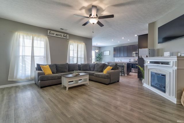 3103 Torboy Drive, Evansville, IN 47725