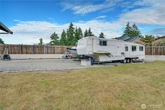 24206 38th Avenue Court E, Spanaway, WA 98387