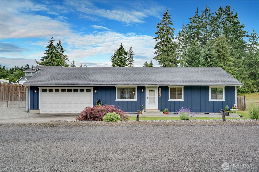 24206 38th Avenue Court E, Spanaway, WA 98387