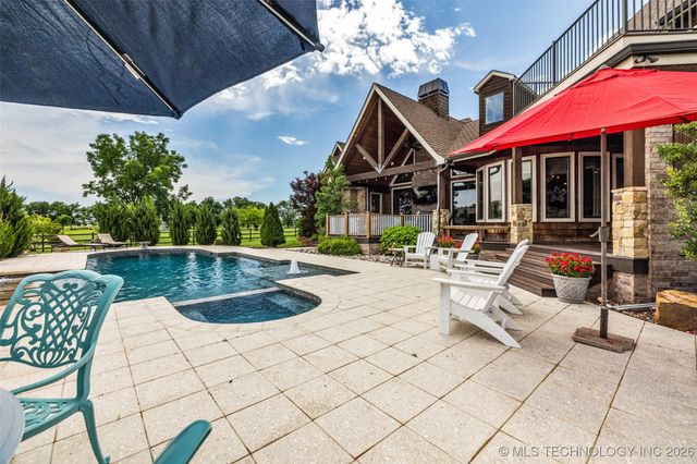 13533 S Lewis Avenue, Bixby, OK 74008