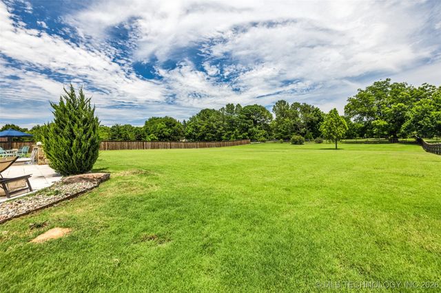 13533 S Lewis Avenue, Bixby, OK 74008