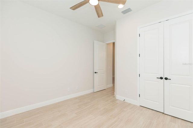 11105 RUSTIC TIMBER LOOP, San Antonio, FL 33576
