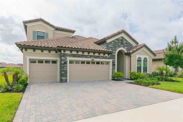 11105 RUSTIC TIMBER LOOP, San Antonio, FL 33576
