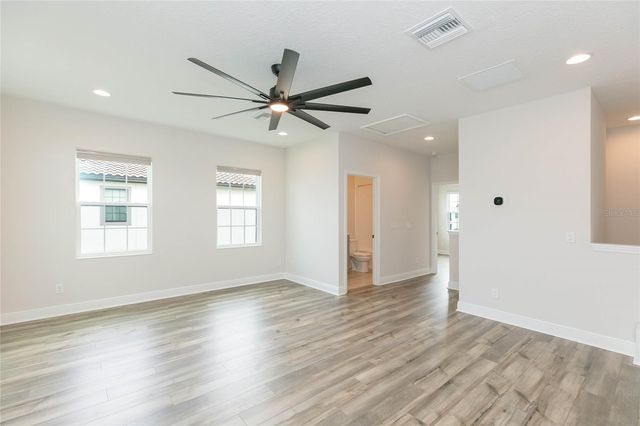 11105 RUSTIC TIMBER LOOP, San Antonio, FL 33576