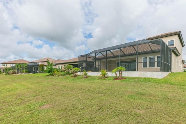11105 RUSTIC TIMBER LOOP, San Antonio, FL 33576