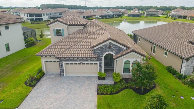 11105 RUSTIC TIMBER LOOP, San Antonio, FL 33576
