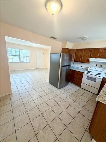 506 HOLT CIRCLE, Winter Haven, FL 33880